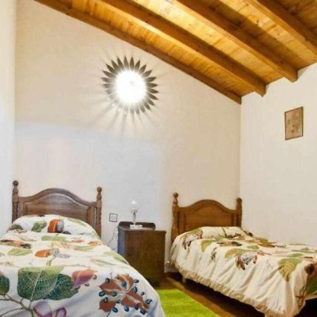 Casa Rural Lucia Es Una Casa Rural Amplia Con Pat Cabezas Bajas Exteriör bild